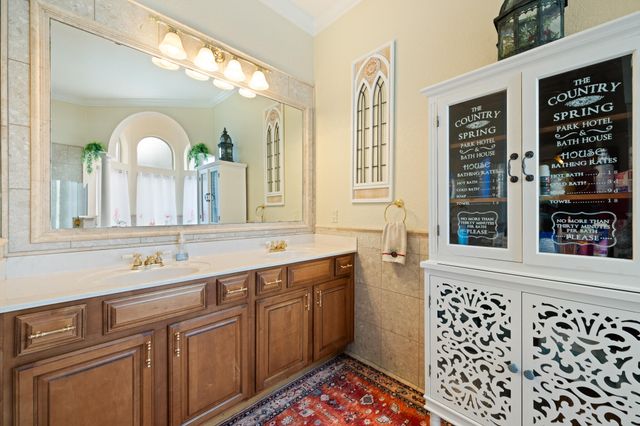 2615 Masters Boulevard, Navarre, FL 32566