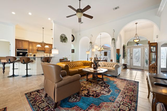 2615 Masters Boulevard, Navarre, FL 32566