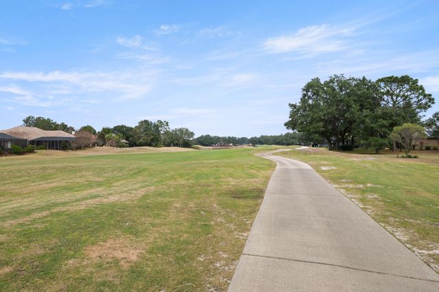 2615 Masters Boulevard, Navarre, FL 32566