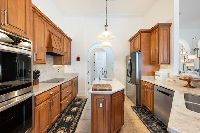 2615 Masters Boulevard, Navarre, FL 32566