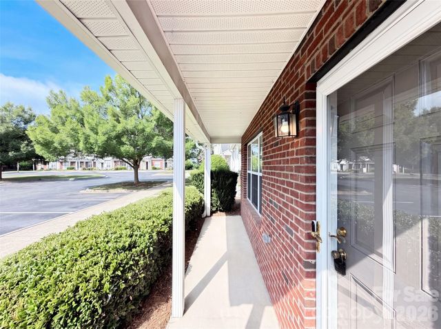 14205 Tranters Creek Lane, Charlotte, NC 28273