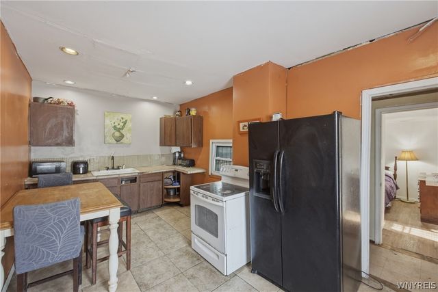 64 Verplanck Street, Buffalo, NY 14208