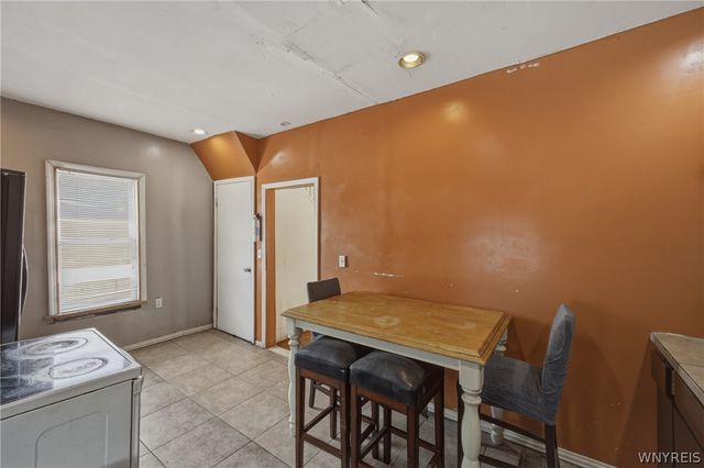 64 Verplanck Street, Buffalo, NY 14208