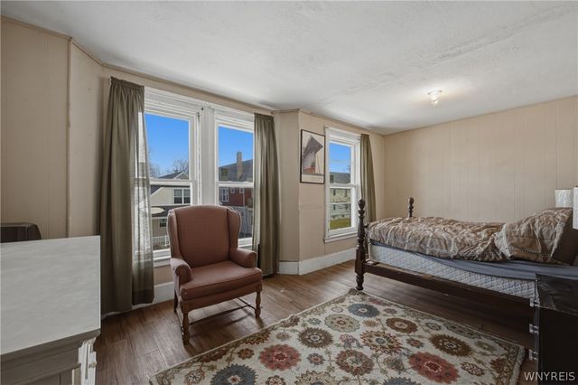 64 Verplanck Street, Buffalo, NY 14208