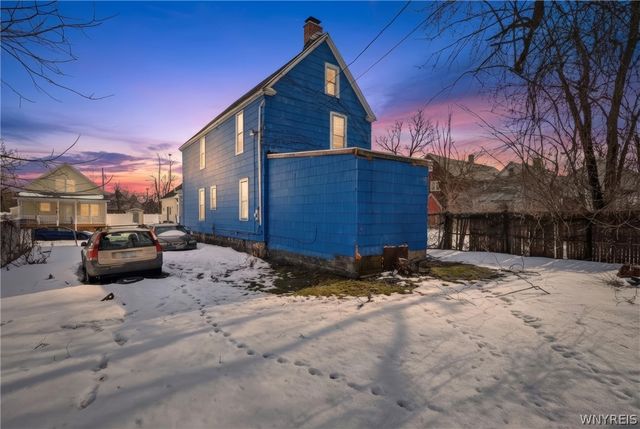 64 Verplanck Street, Buffalo, NY 14208