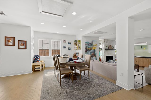 6130 Lakeshore Drive, Dallas, TX 75214