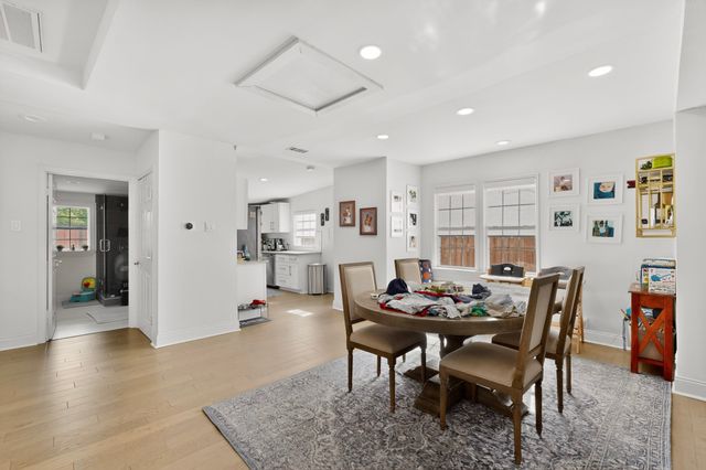 6130 Lakeshore Drive, Dallas, TX 75214