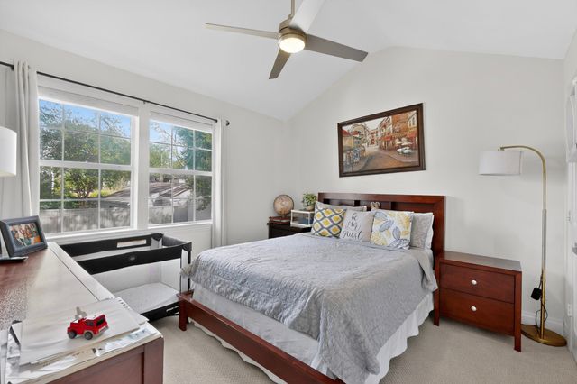 6130 Lakeshore Drive, Dallas, TX 75214