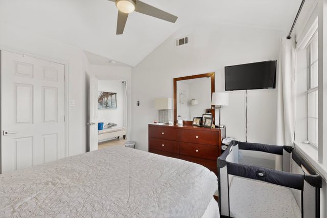 6130 Lakeshore Drive, Dallas, TX 75214