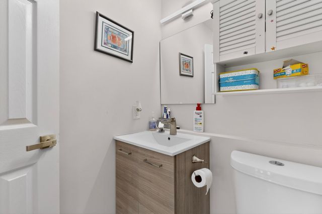 6130 Lakeshore Drive, Dallas, TX 75214