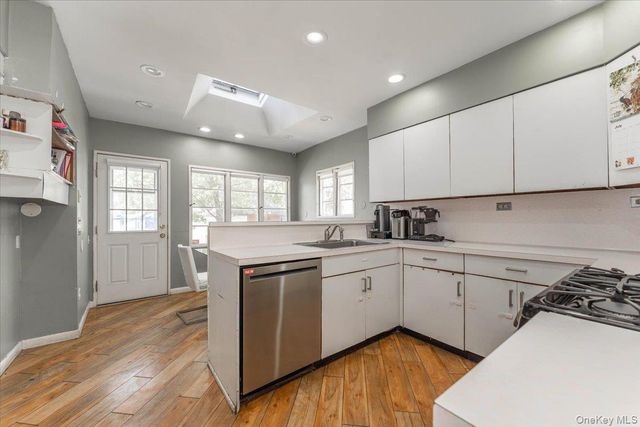 1068 Highland Place, Woodmere, NY 11598