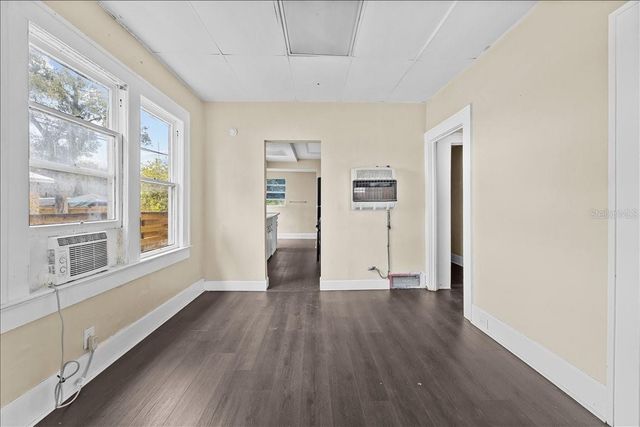 1703 7TH AVENUE N, St Petersburg, FL 33713