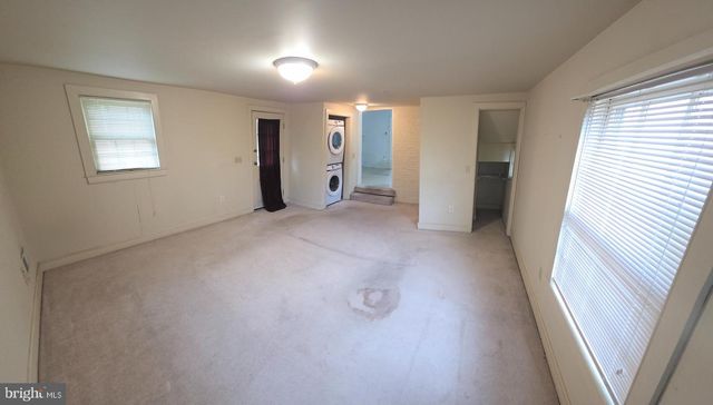 218 W RACE ST, Martinsburg, WV 25401