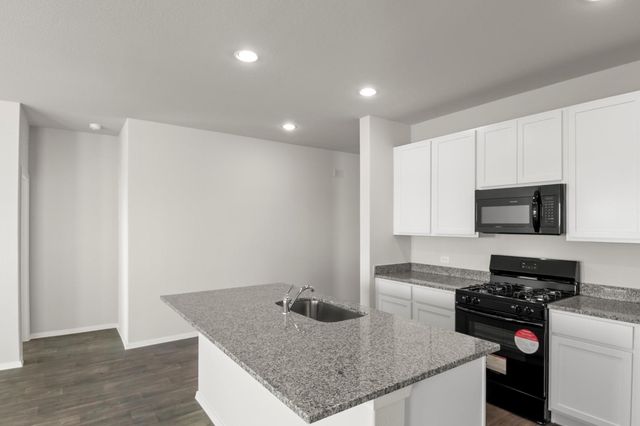 3013 Poplar Bluff Road, Waller, TX 77484