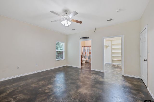 22253 County Road 422, Lindale, TX 75771
