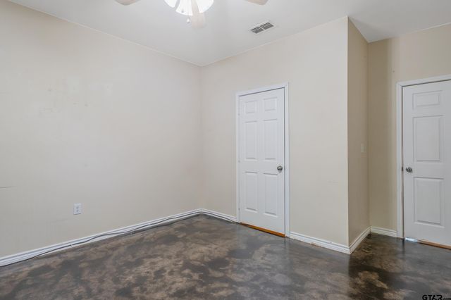 22253 County Road 422, Lindale, TX 75771