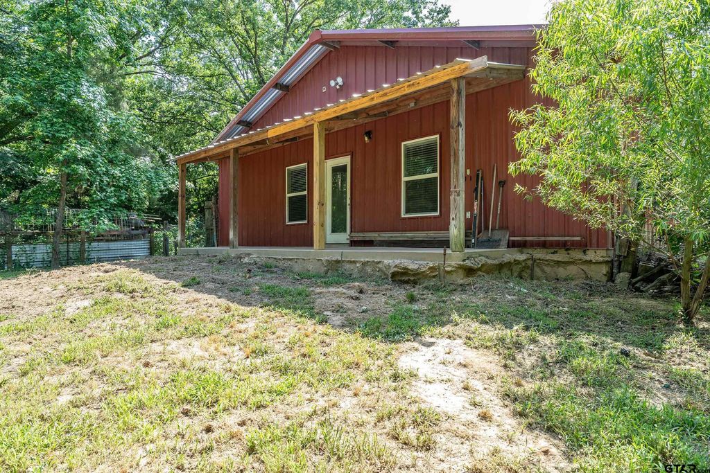 22253 County Road 422, Lindale, TX 75771