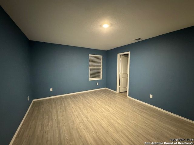 7010 SOLAR RDG, San Antonio, TX 78252