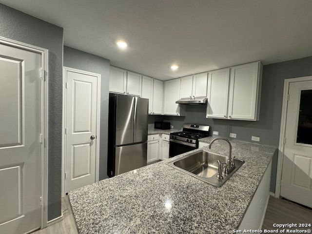 7010 SOLAR RDG, San Antonio, TX 78252
