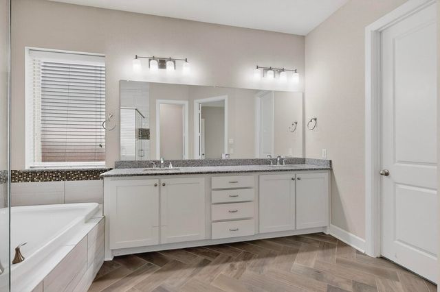 1102 Rendon Place, Mansfield, TX 76063