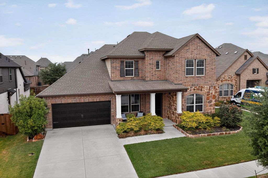 1102 Rendon Place, Mansfield, TX 76063