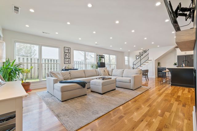 1824B 5th Ave N, Nashville, TN 37208