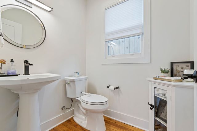 1824B 5th Ave N, Nashville, TN 37208