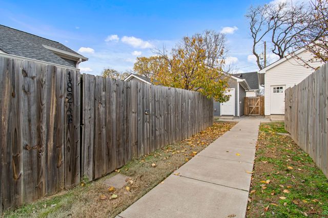 1824B 5th Ave N, Nashville, TN 37208