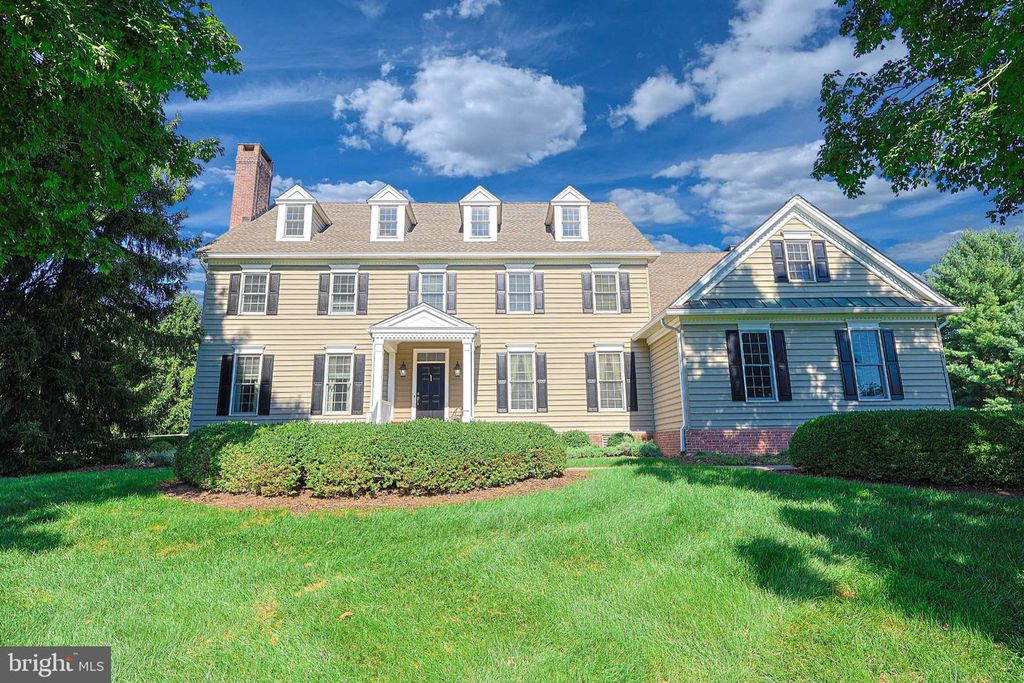 134 HEATHER DR, NEW HOPE, PA 18938 — exterior