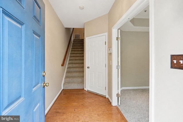 5610 CAPITAL GATEWAY DR, Suitland, MD 20746