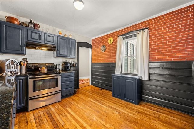 622 County St, New Bedford, MA 02740
