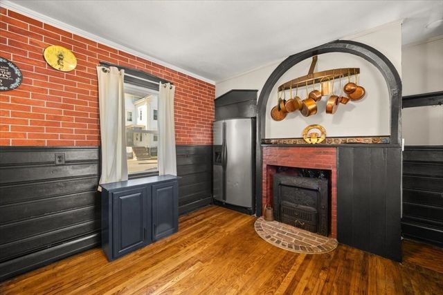622 County St, New Bedford, MA 02740