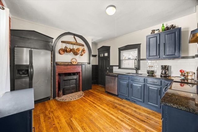 622 County St, New Bedford, MA 02740