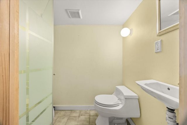 622 County St, New Bedford, MA 02740
