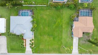 2247 SW 27th ST, Cape Coral, FL 33914