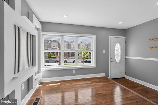 714 MARLYN RD, Philadelphia, PA 19151