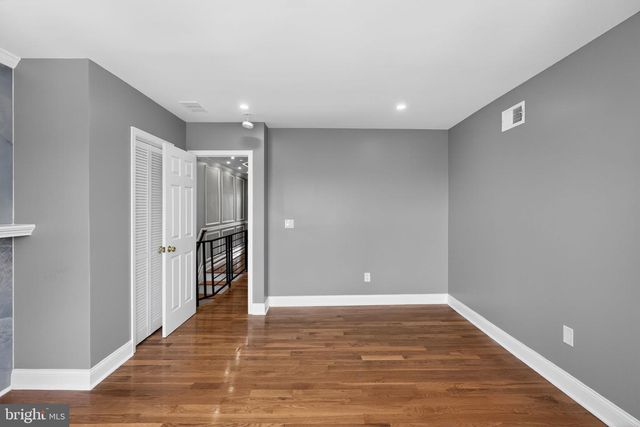 714 MARLYN RD, Philadelphia, PA 19151