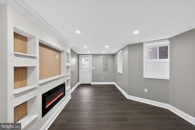 714 MARLYN RD, Philadelphia, PA 19151