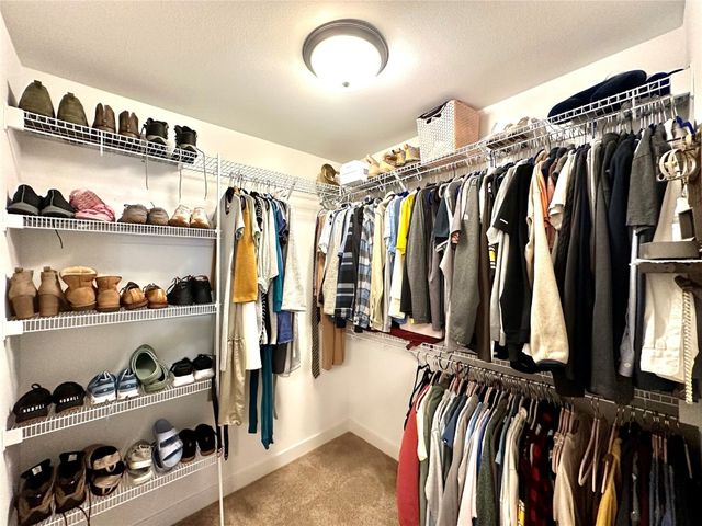 2239 Crestwood Lane, Marion, IA 52302