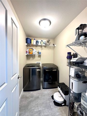 2239 Crestwood Lane, Marion, IA 52302