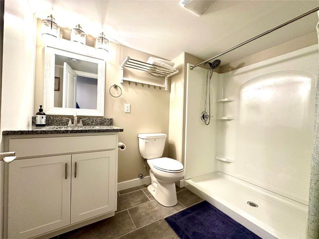 2239 Crestwood Lane, Marion, IA 52302