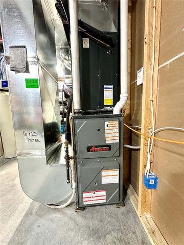 2239 Crestwood Lane, Marion, IA 52302