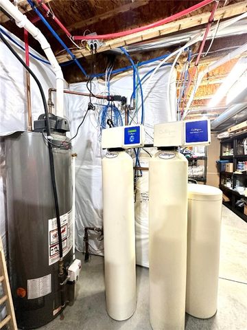 2239 Crestwood Lane, Marion, IA 52302