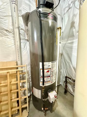 2239 Crestwood Lane, Marion, IA 52302