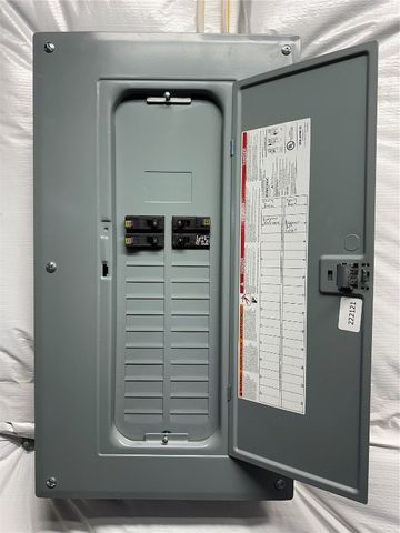 2239 Crestwood Lane, Marion, IA 52302