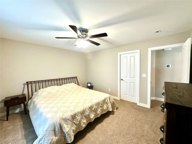 2239 Crestwood Lane, Marion, IA 52302