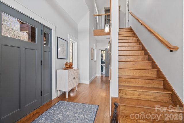 310 Peaks Creek Trail, Maggie Valley, NC 28751