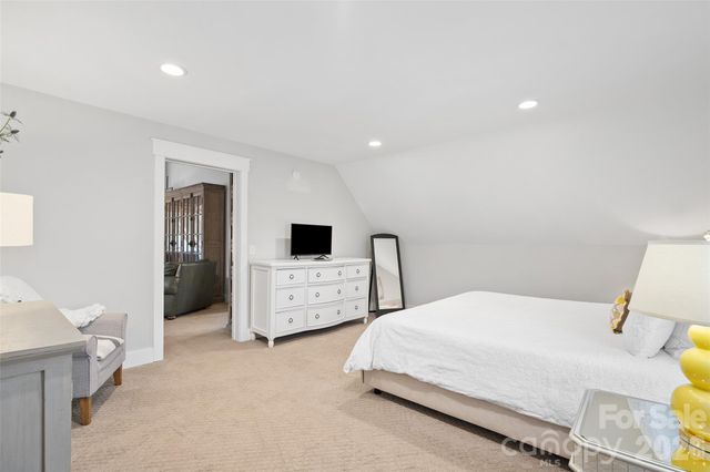 310 Peaks Creek Trail, Maggie Valley, NC 28751