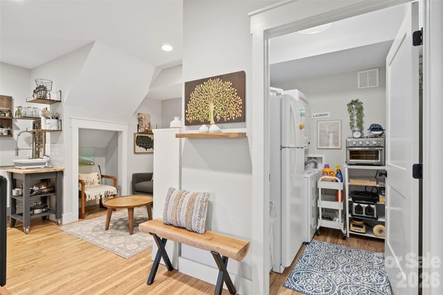 310 Peaks Creek Trail, Maggie Valley, NC 28751