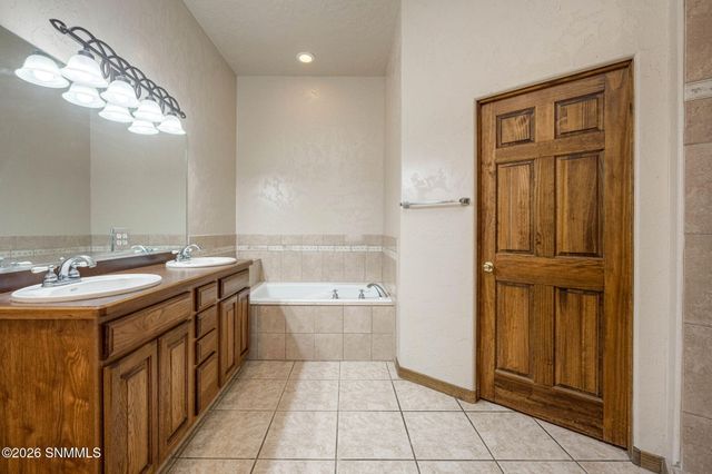 4123 Mojave Drive, Las Cruces, NM 88005